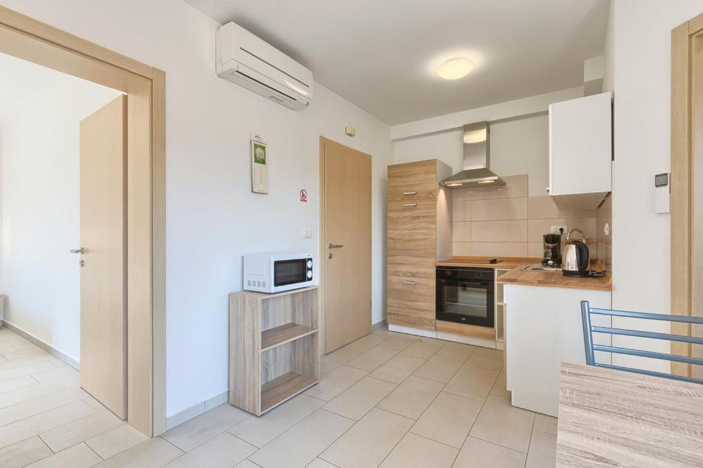 Lovely Fazana Apartments 400M From The Sea Esterno foto