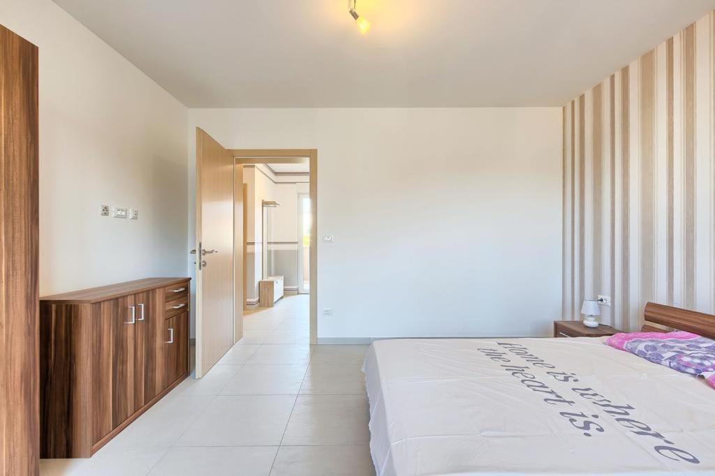 Lovely Fazana Apartments 400M From The Sea Esterno foto