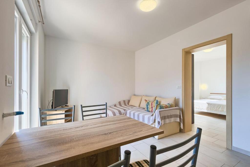 Lovely Fazana Apartments 400M From The Sea Esterno foto